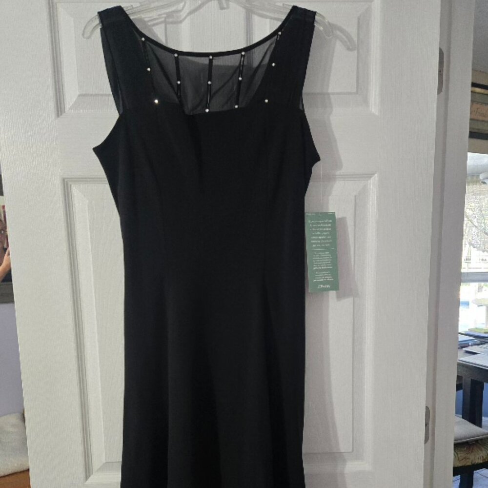 NWT JONES WEAR Black Flowing Dress with Bling Sz.14